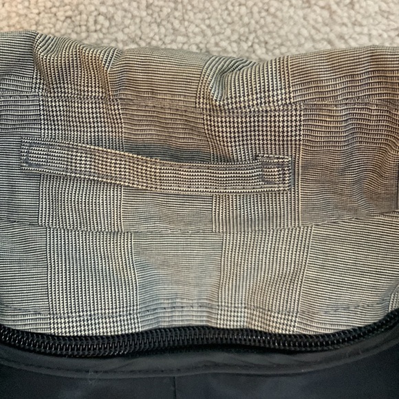 Vintage Burberry trench coat - Picture 5 of 5